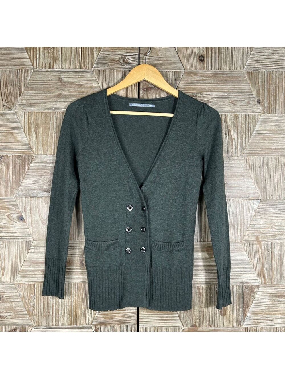 Rubbish Gray Minimalist V-Neck Button Front Knit Cardigan Sweater Womens Size S